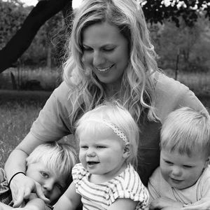 Meet your Posher, Lori